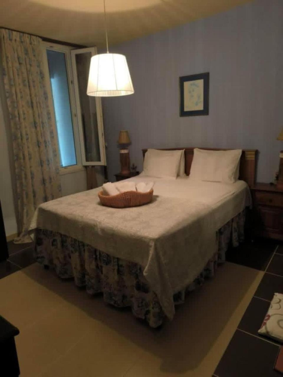 Cozy Apartment Alexandros Near Aqueduct Kavala Exterior photo
